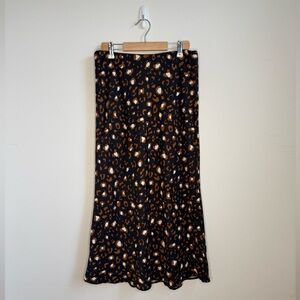 Gilli Leopard Print Midi Skirt Size L